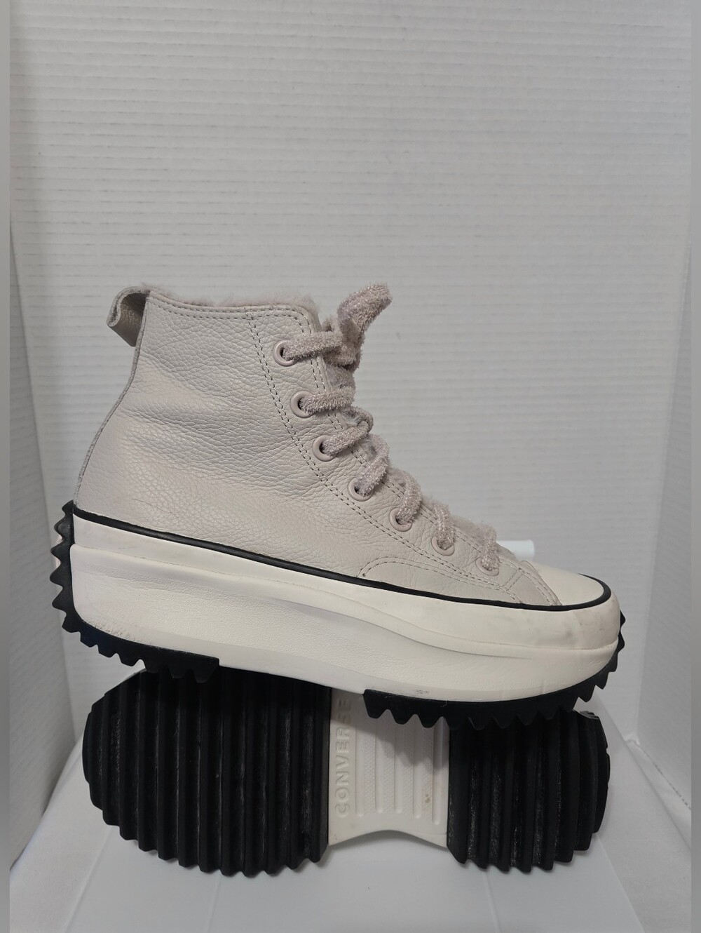 Converse Run Star Hike Hi Fur Lined Soft Pink/Beige Leather Sneakers 7 - Picture 6 of 13